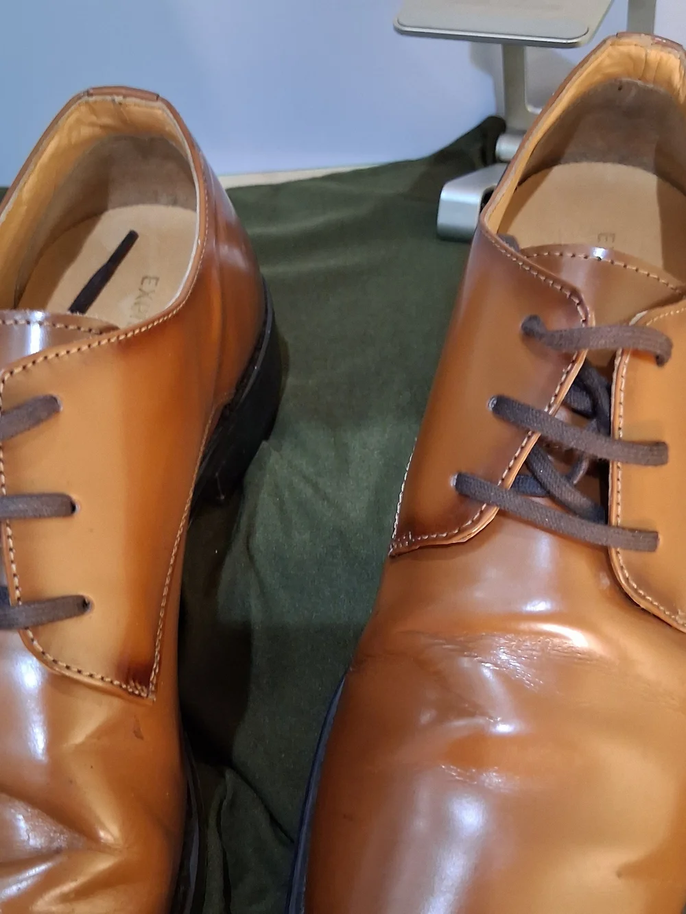 Express Men's Brown Leather Derby Shoes — Classic Lace-Up